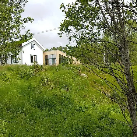 Gamtunet Lyngen Holiday home *