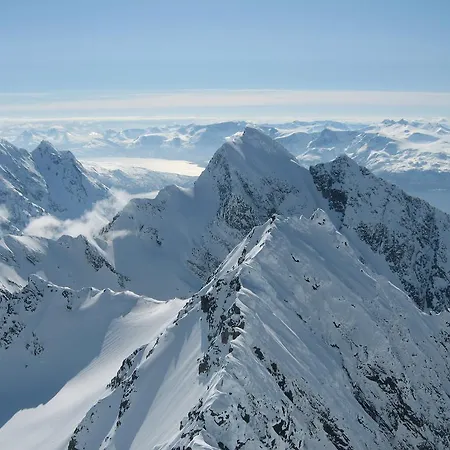 Gamtunet Lyngen Svensby