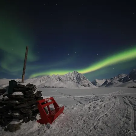 Gamtunet Lyngen Holiday home *