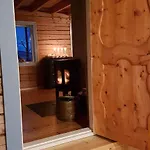 Gamtunet Lyngen 度假居 *